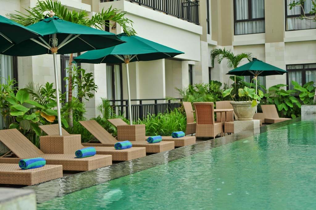 Grand Kuta Hotel And Residence Legian Exterior foto